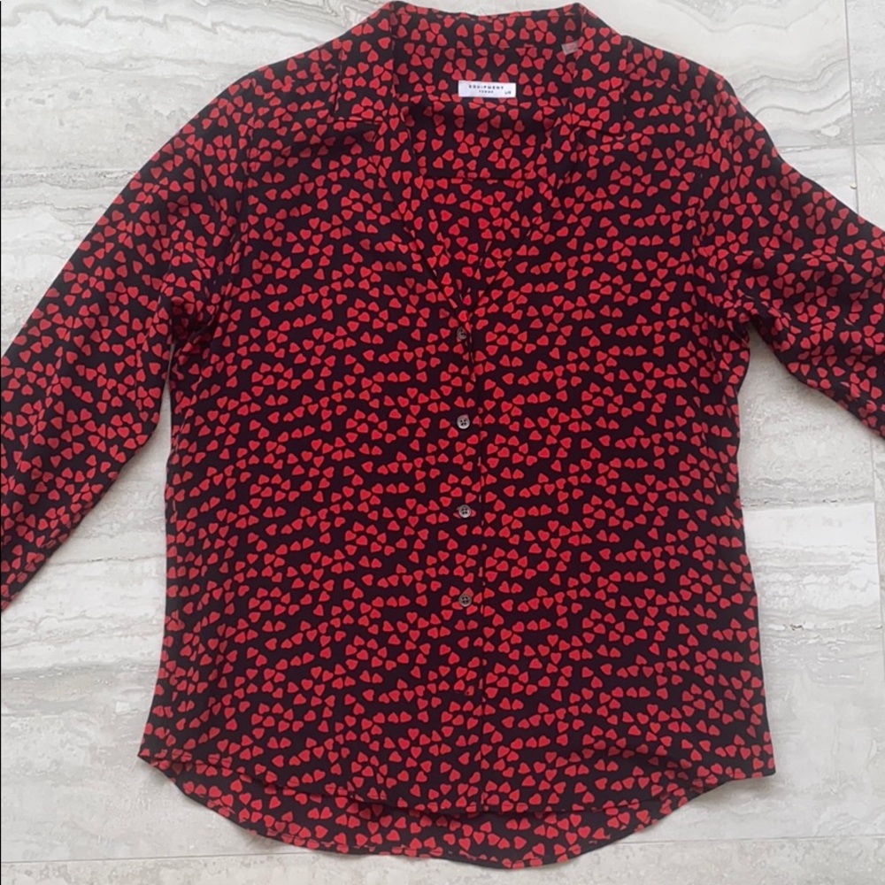 Adorable 100% silk black & red heart blouse